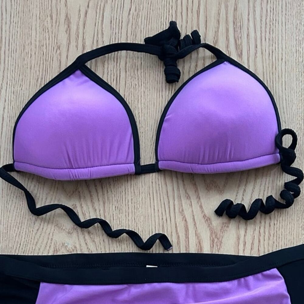 B45 New Women’s AMI Sexy Bikini Top Light Padding Black Purple size Small